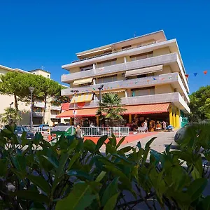  Apartment Sanian